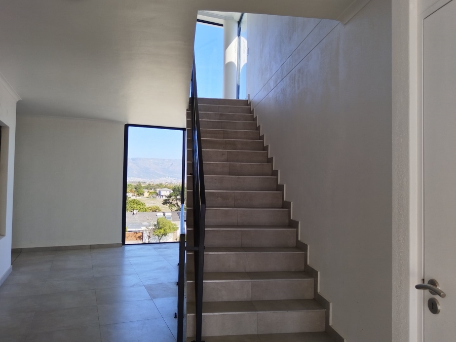 2 Bedroom Property for Sale in Flamingo Vlei Western Cape